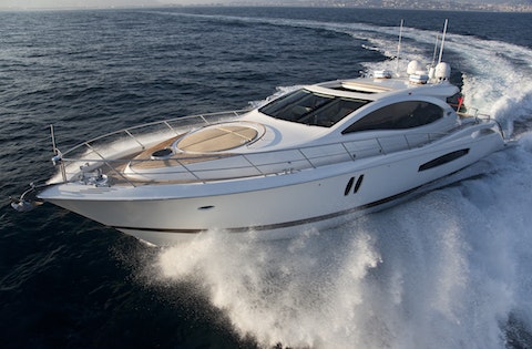 from €28 000 | 23.39 meters | 6 guests