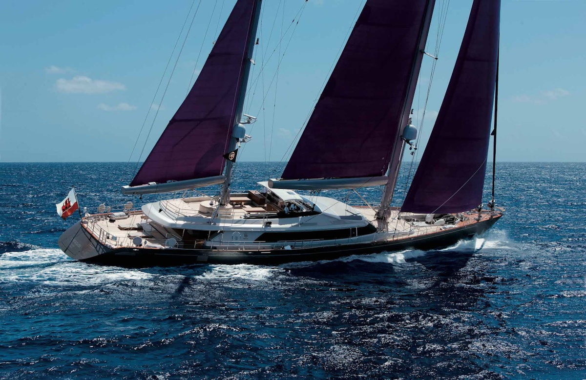 from €185 000 | 50 meters | 10 guests