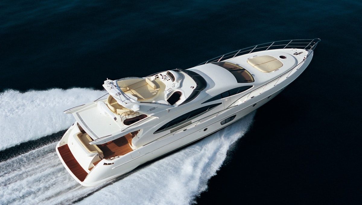 from €28 000 | 21.6 meters | 8 guests