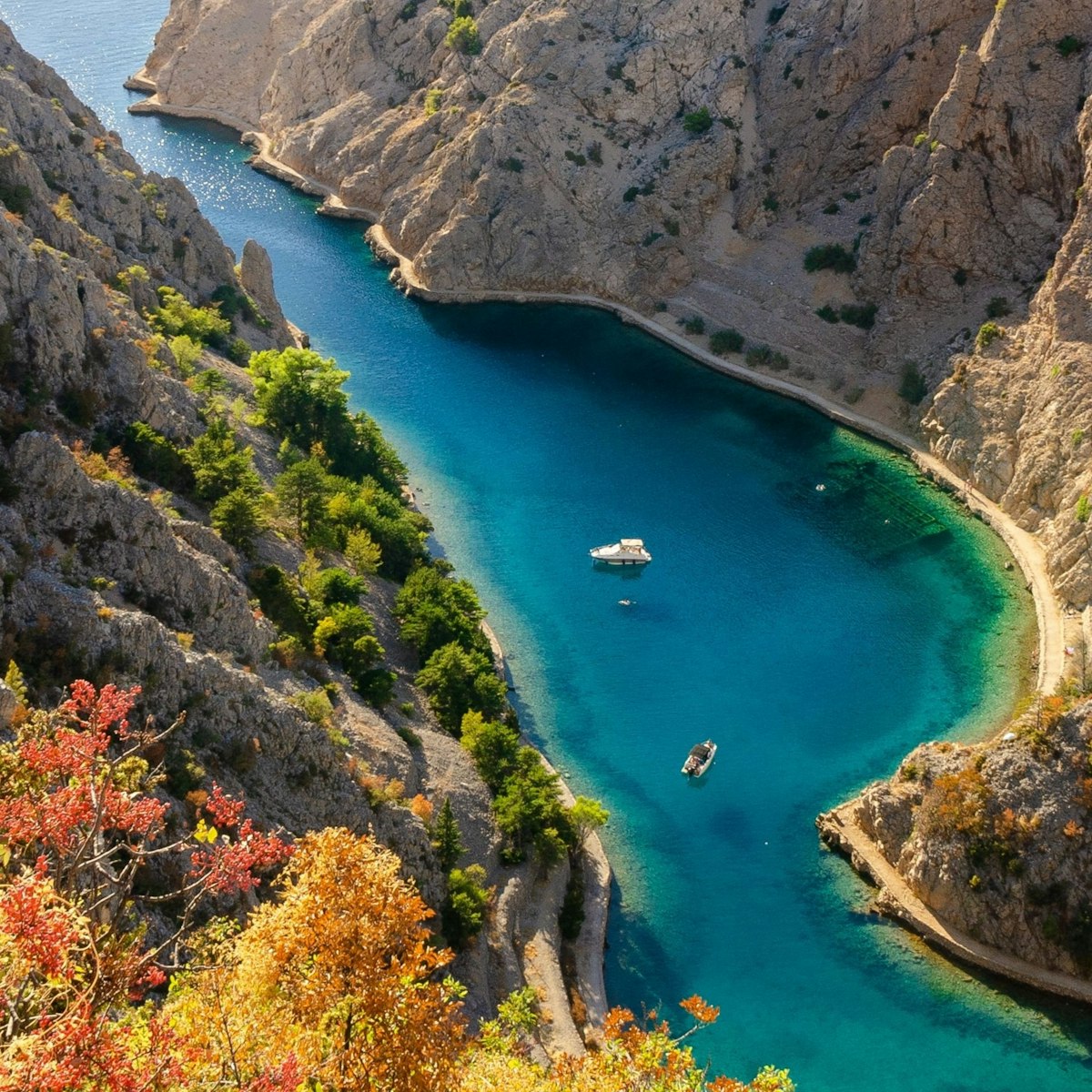 Svarstote apie kelionę į Adrijos jūrą rugsėjį arba spalį? Sužinokite, kodėl tai puikus pasirinkimas.