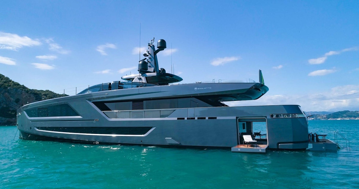 from €220 000 | 39.8 meters | 12 guests