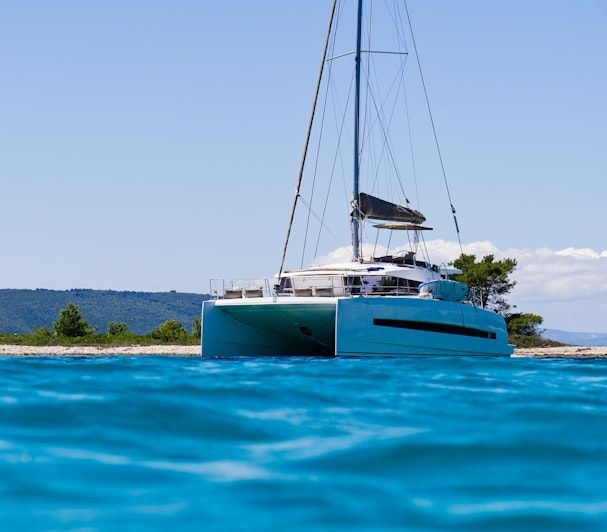 Looking for a comfortable, spacious and versatile sailing vessel? Check out these 10 amazing cruising catamarans.