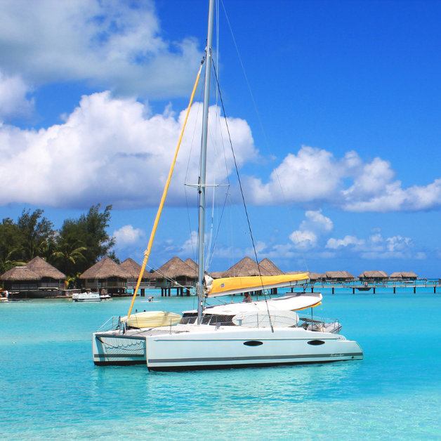 Yachting in Oceania. French Polynesia will captivate you with its beautiful nature, fascinating underwater world and culture. 