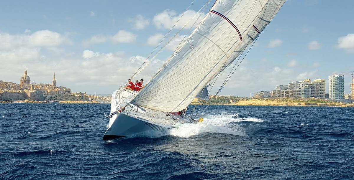 Adrenaline yachting for experienced yachtsmen