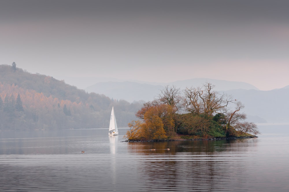 Experience the magic of autumn sailing: highlights of 2023