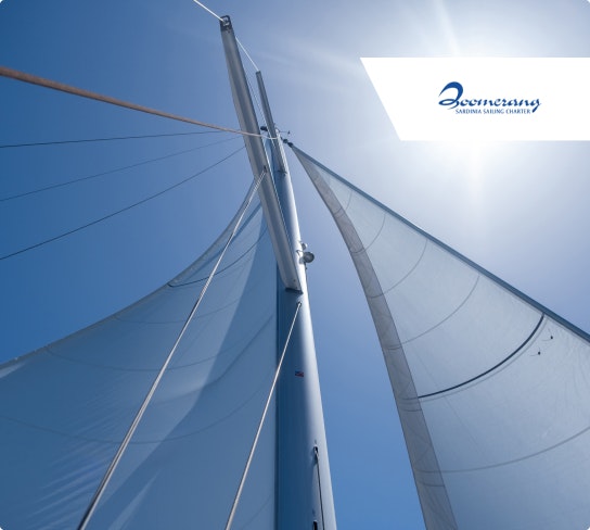 Λογότυπο εταιρείας Boomerang Sailing Charter της Σαρδηνίας