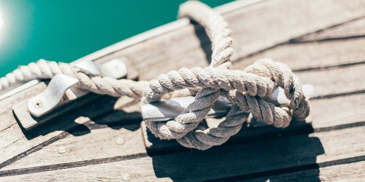 9 essential sailing knots 